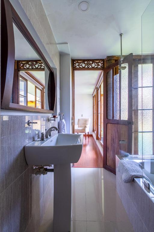 Imagen de la galería de Apartaestudios La Candelaria, en Bogotá