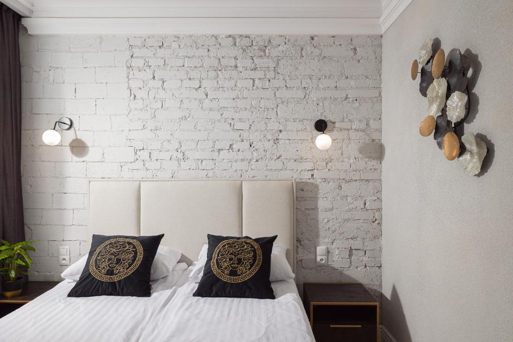 Prestige Apartments 5 - 8