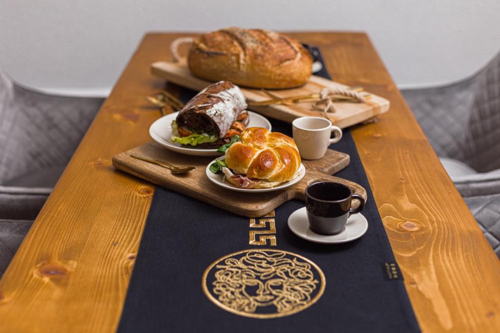 Prestige Apartments 5 - 12