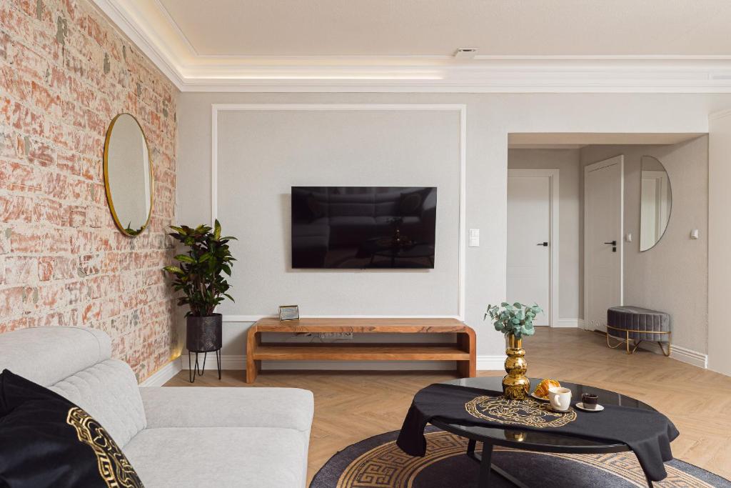 Prestige Apartments 5 - 1