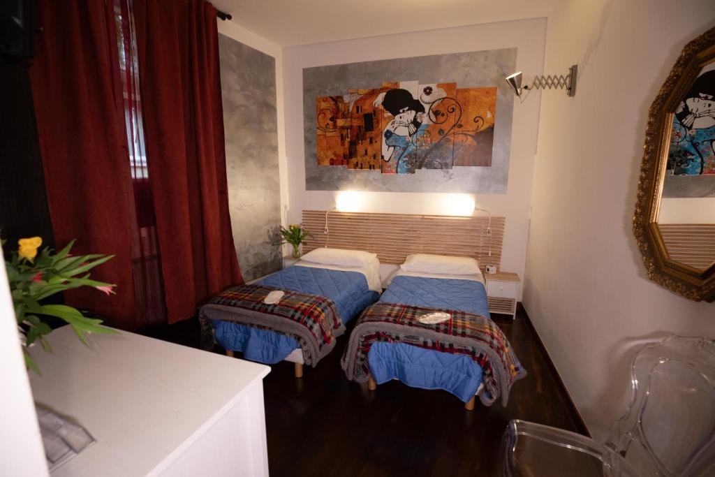 Like Romeo Suites - 5