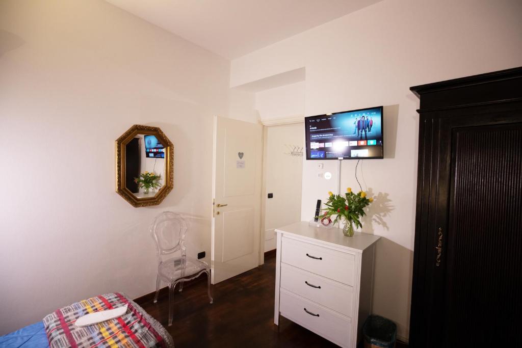 Like Romeo Suites - 12