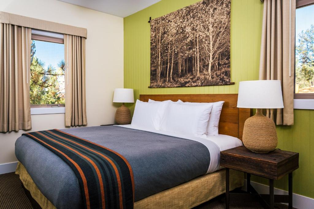 Rush Creek Lodge at Yosemite - 