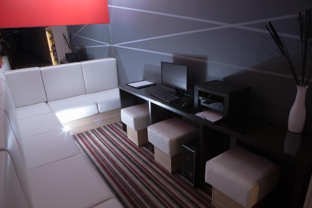 Posezení v ubytování Futuro Hotel Bishkek