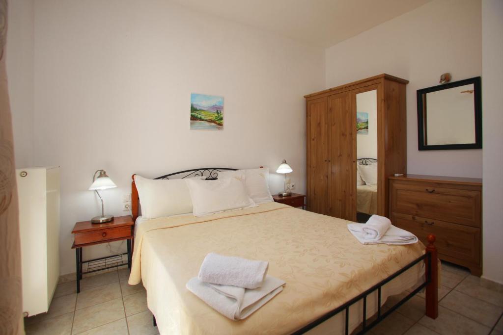 Liofoto - Family Apartment (2 Adults + 2 Children)
