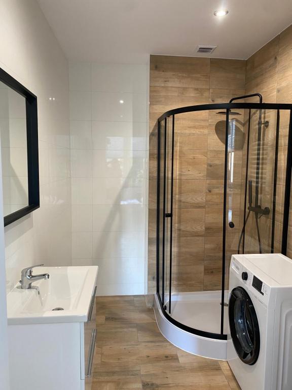 Kawalerki Basi przy Dąbrowskiego 22 - 2