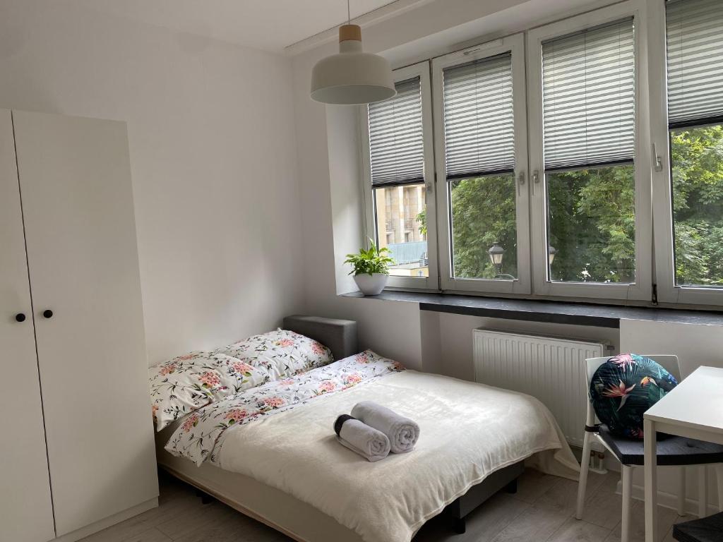 Kawalerki Basi przy Dąbrowskiego 22 - 6