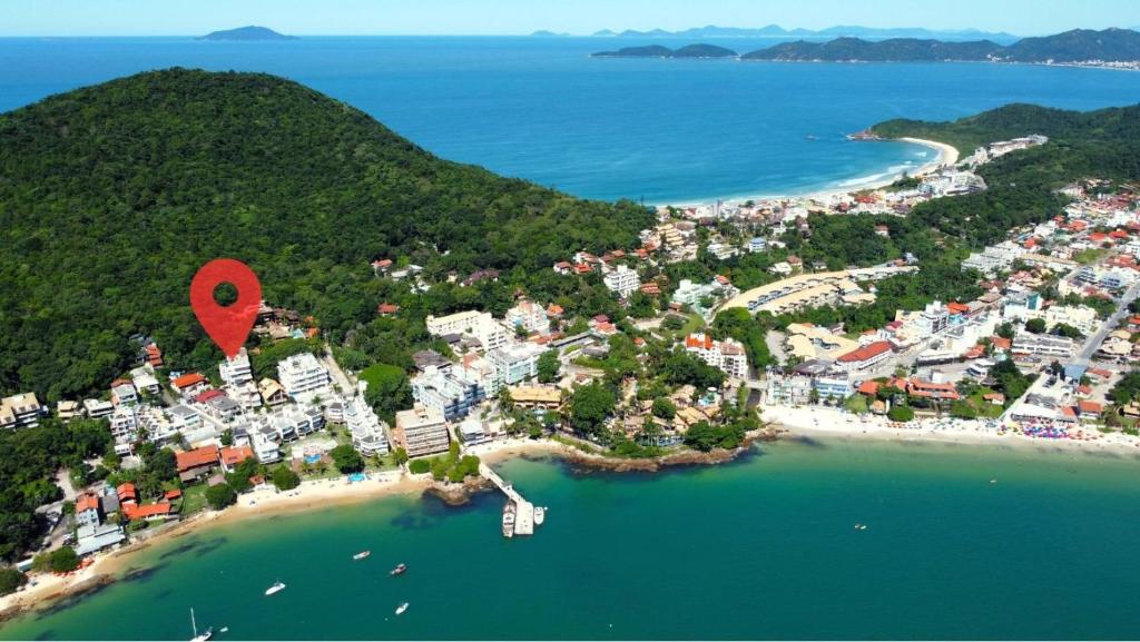 1083 - Apartamento com vista para o mar em Bombinhas