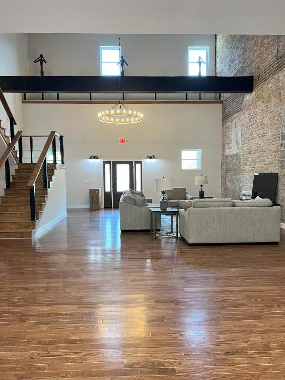 Beautiful New Riverfront Condo, Galax (updated prices 2024)