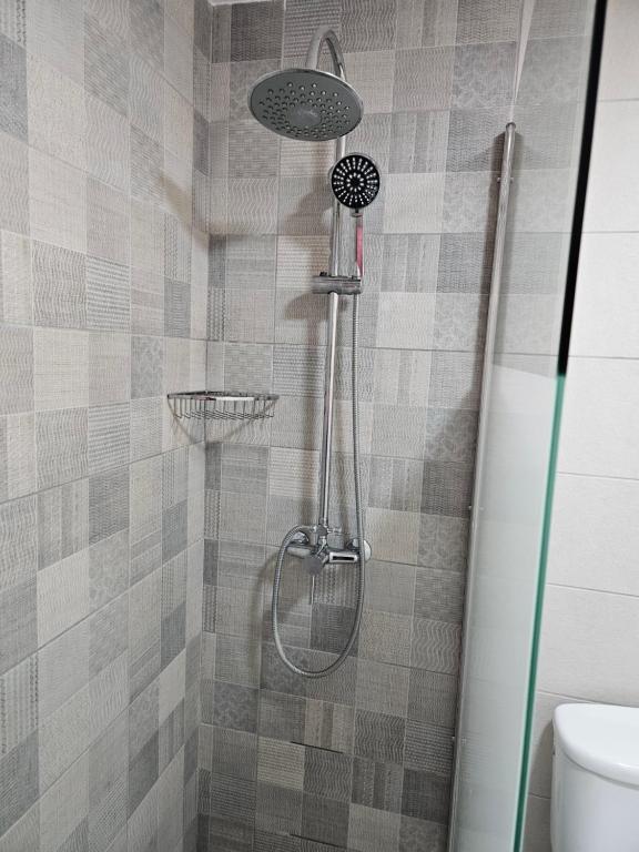 Ванная комната в Los Cristianos Heated Pool Sea View AC