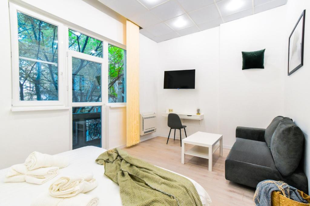 Duplex Condo Prime Location 2bth 2 Studios - 