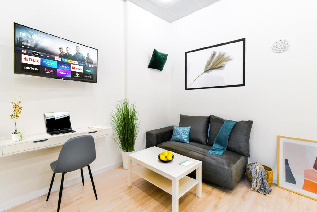 Duplex Condo Prime Location 2bth 2 Studios - Studio