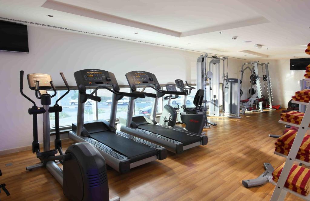 Fitness centrum a/nebo fitness zařízení v ubytování Ibis Styles Dubai Jumeira
