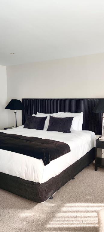 Hackthorne Gardens Luxury Accommodation - Resim 25