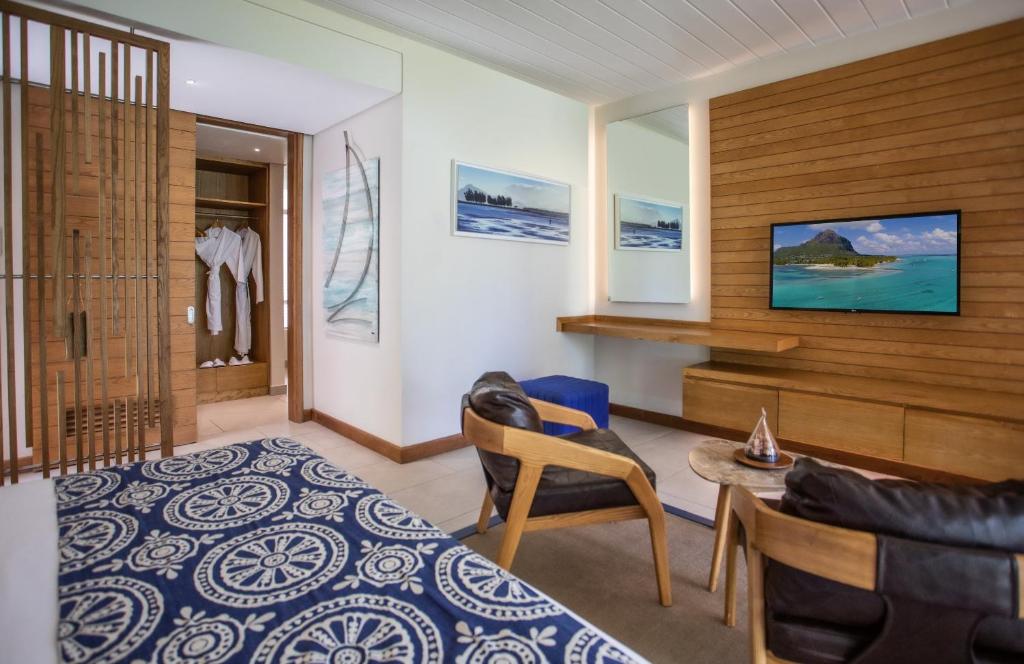 Paradis Beachcomber Golf Resort & Spa - 10