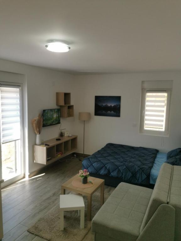 Predel za sedenje v nastanitvi Studio Vidik Sofija