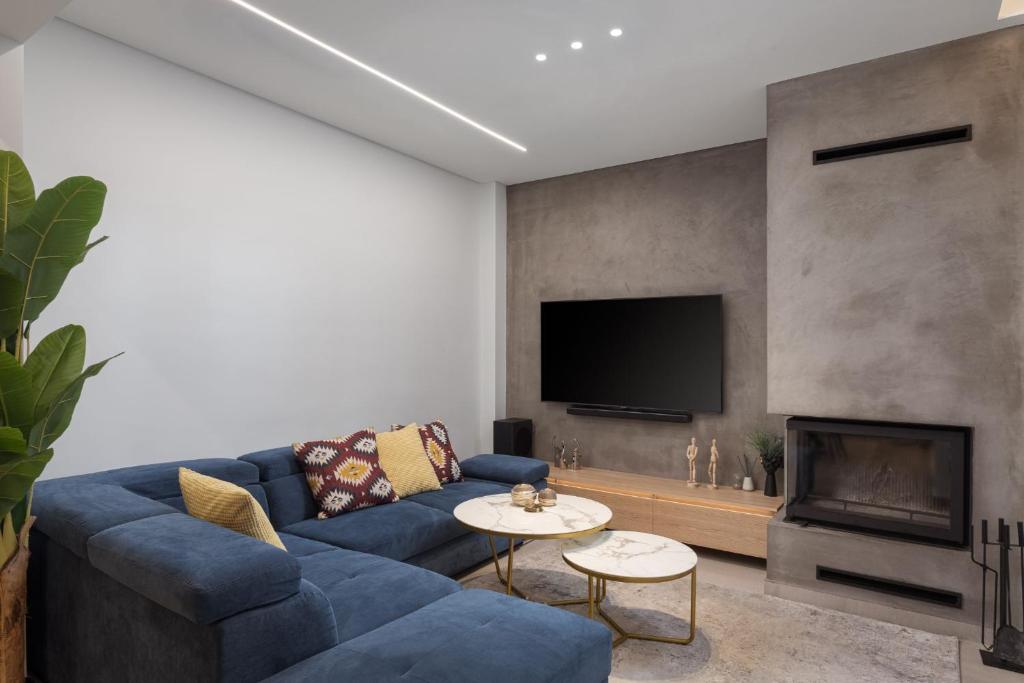 Μια τηλεόραση ή/και κέντρο ψυχαγωγίας στο Patra Elegant Residence