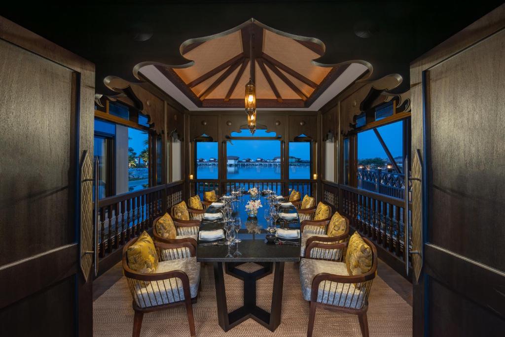 Posezení v ubytování Anantara Mina Ras Al Khaimah Resort