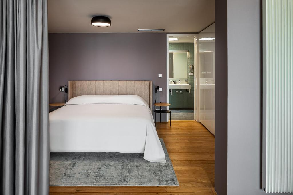 Karlin Residence by TKC - Apartamento Superior Con Balcón