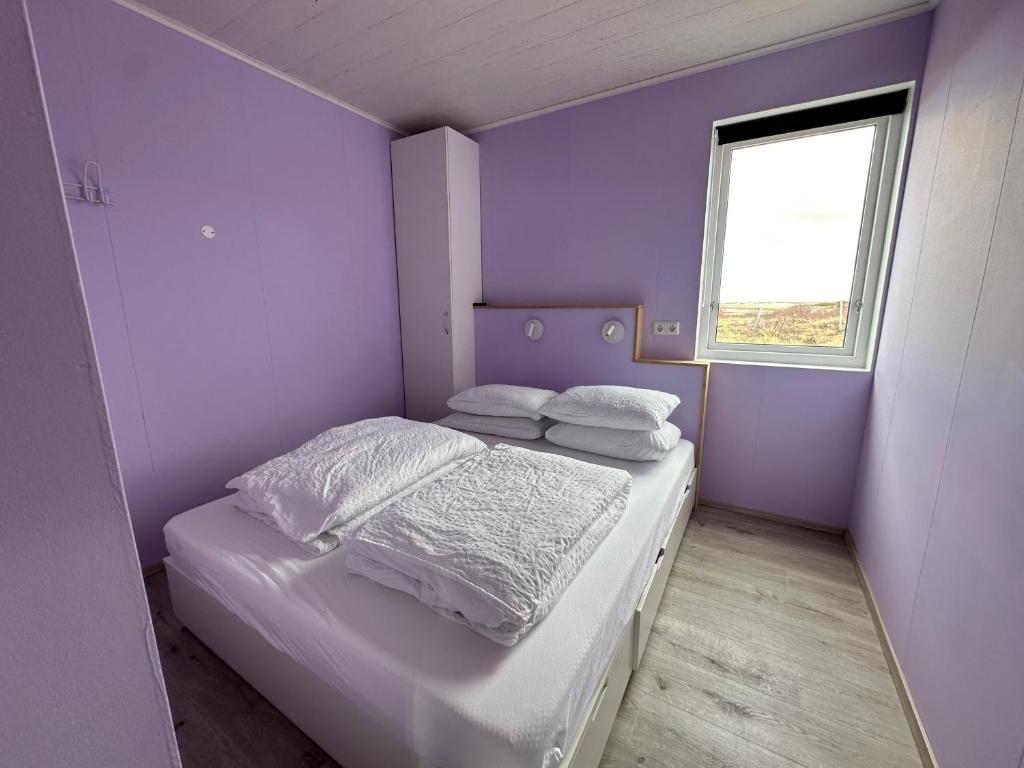 Cabin in Faukás, west part of Iceland - Birta Rentals 객실 침대