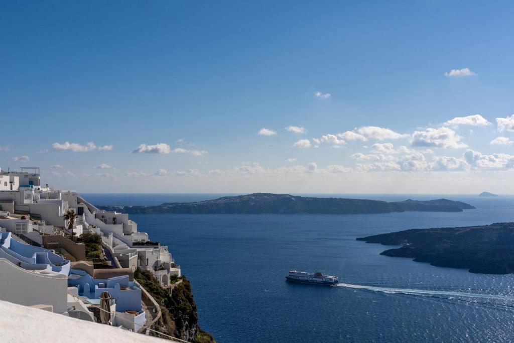 Mill Houses New Elegant Suites - 1