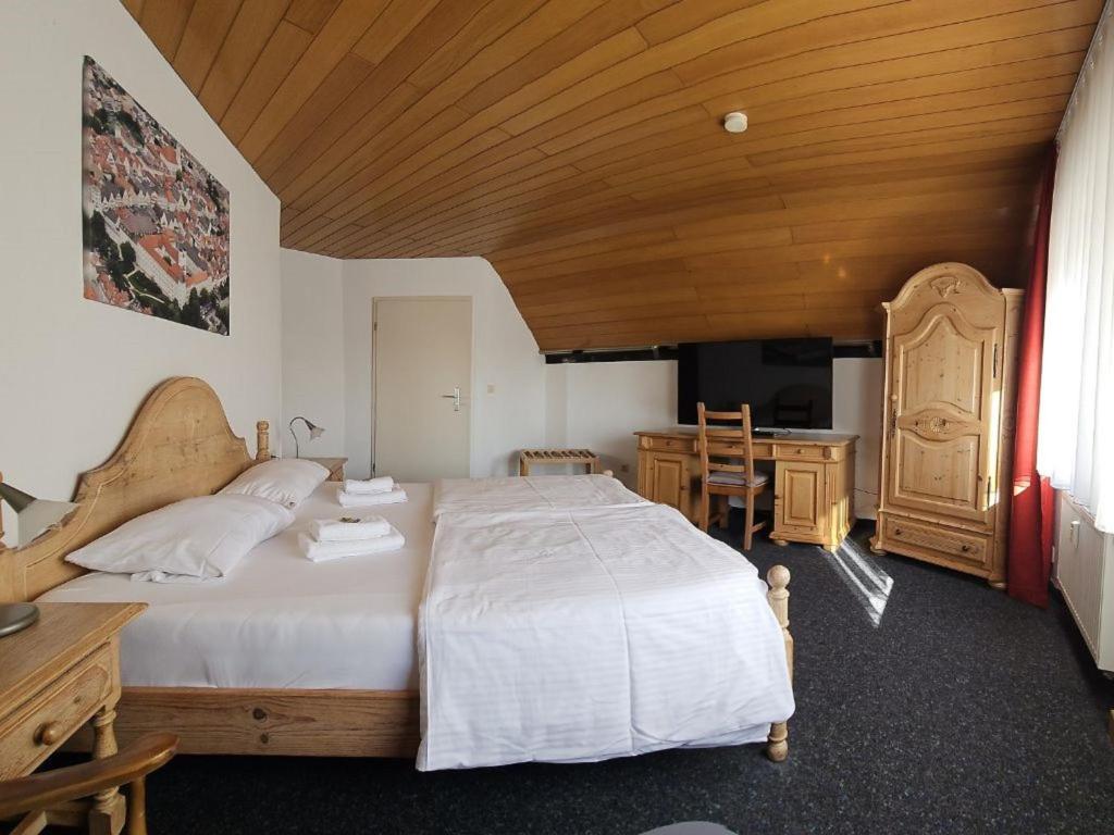 Hotel Hirsch Günzburg - 14