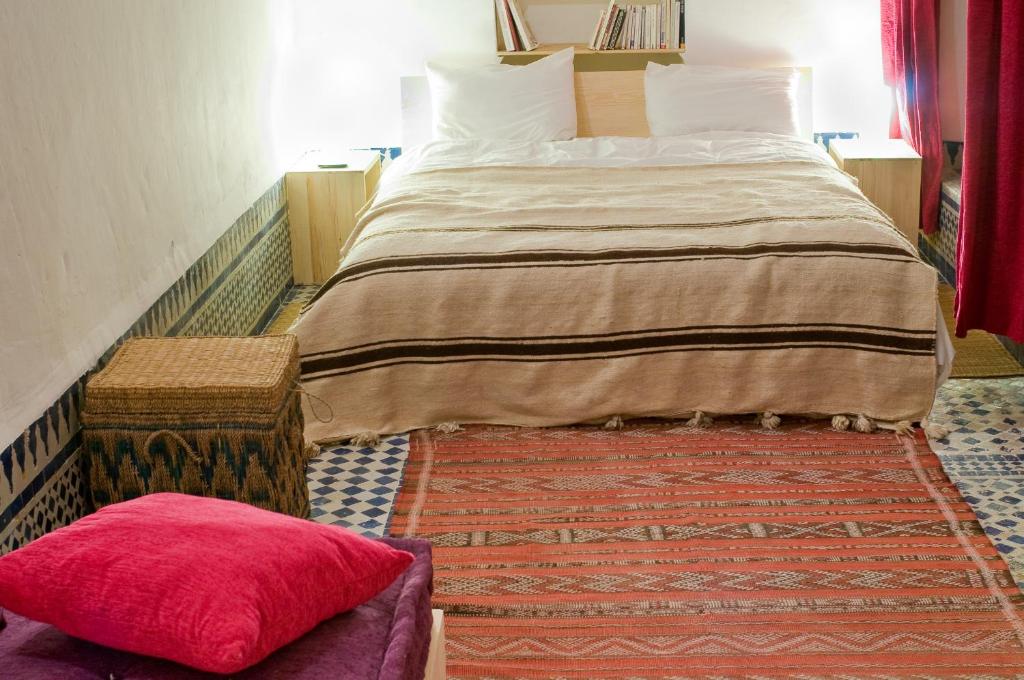 Postel nebo postele na pokoji v ubytování Riad La Maison D'à Côté