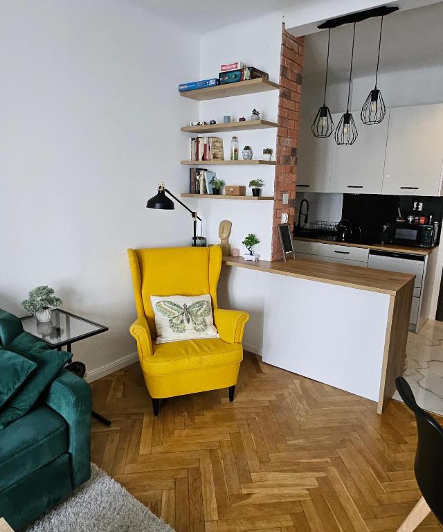 Juliana Smulikowskiego 2 - 3