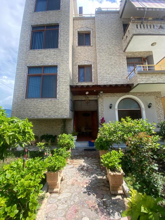 Mehmetaj’s Guest House