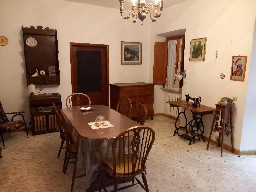 Khu vực ghế ngồi tại La Chimera