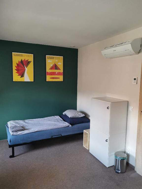 Posteľ alebo postele v izbe v ubytovaní Bemma Apart Hostel