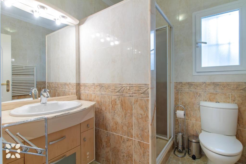 Kúpeľňa v ubytovaní Villa Treveris by Abahana Villas