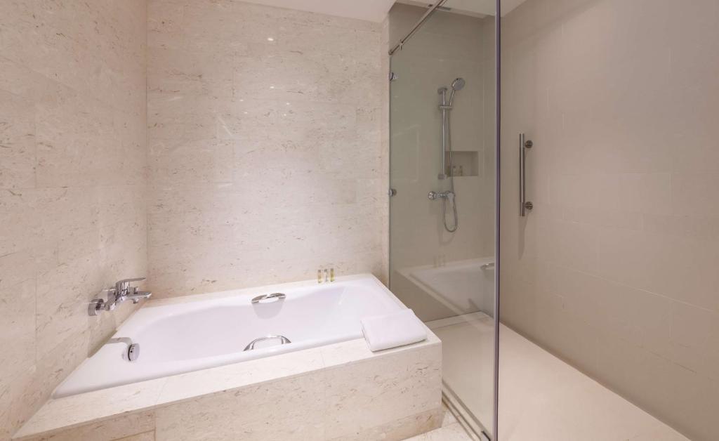Bagno di Hilton Garden Inn Hong Kong Mongkok