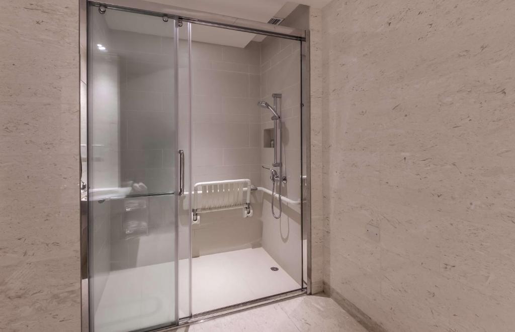 Bagno di Hilton Garden Inn Hong Kong Mongkok