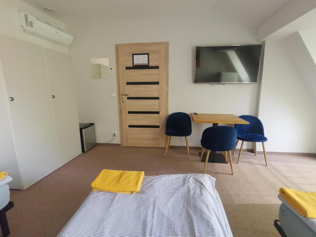 Posteľ alebo postele v izbe v ubytovaní Bemma Apart Hostel