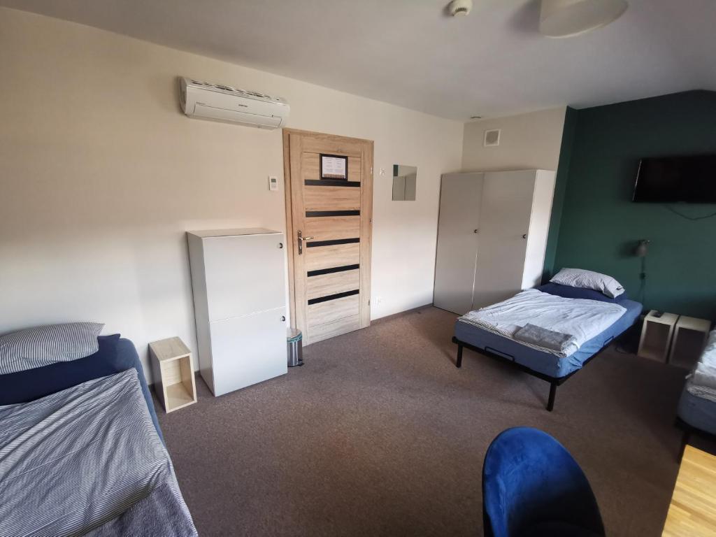 Posteľ alebo postele v izbe v ubytovaní Bemma Apart Hostel