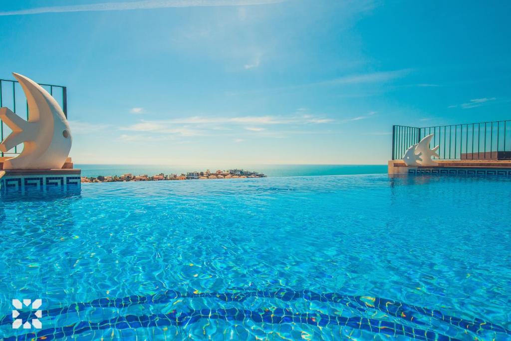 Bazén v ubytování Villa Mykonos by Abahana Villas nebo v jeho okolí