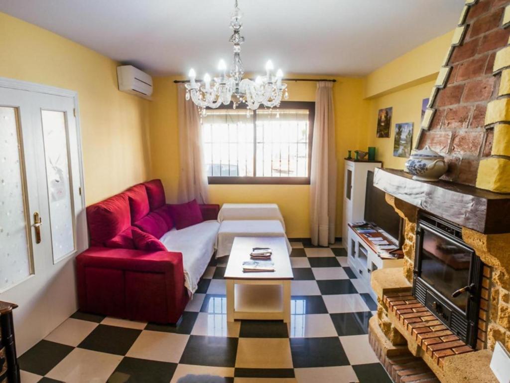 Zona de estar de Tipica Casa En Frigiliana con patio y terraza