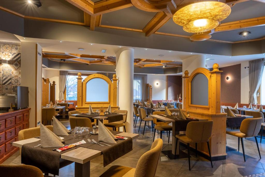 Posezení v ubytování Hotel Dolomiti Saone
