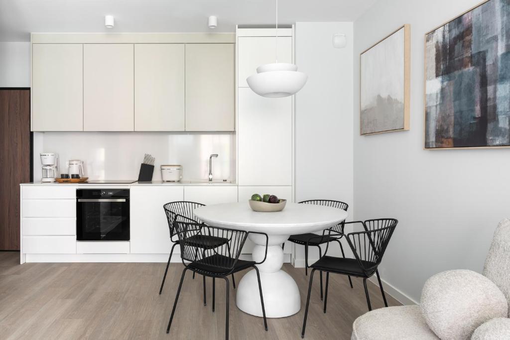 Gdańsk Old Town Scala F suites with Parking by Lion Apartments - 1