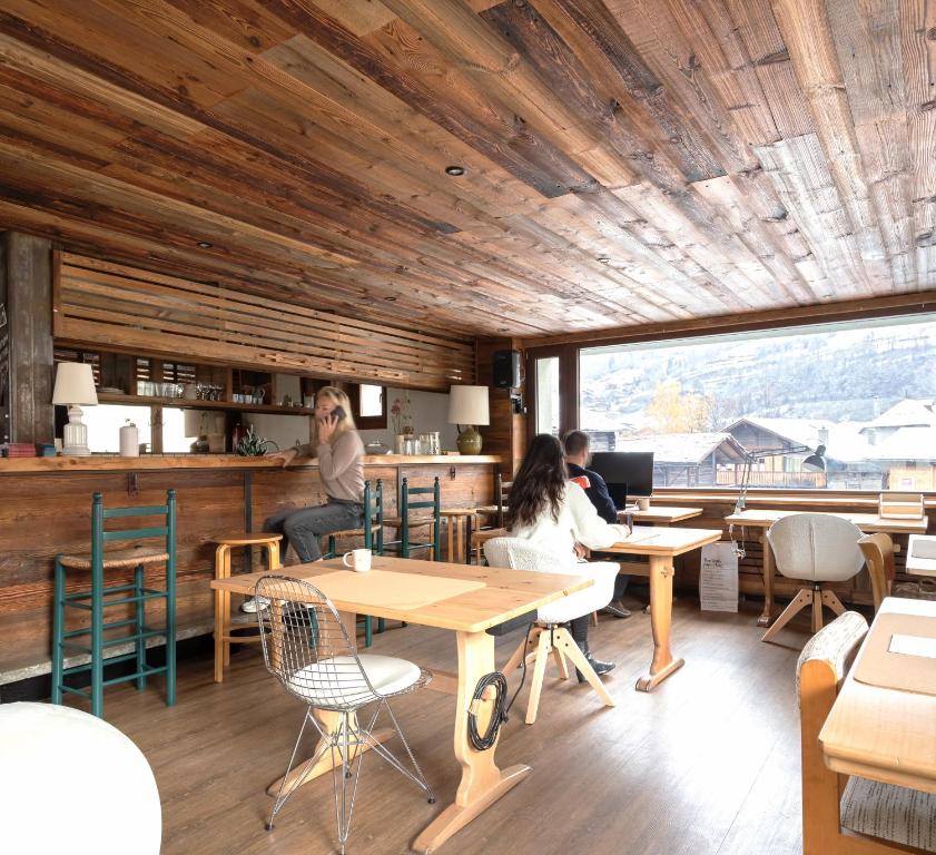 Restaurace v ubytování SoHome Le Chable