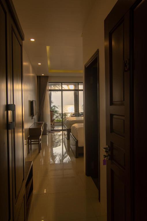 Sealight Villa and House Phu Quoc - 6