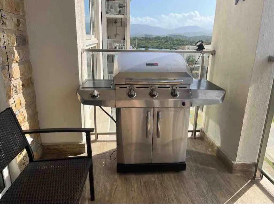 Kuchyň nebo kuchyňský kout v ubytování Alquiler vacacional Apartamento en Playa Escondida Resort & Marina En el mar Caribe