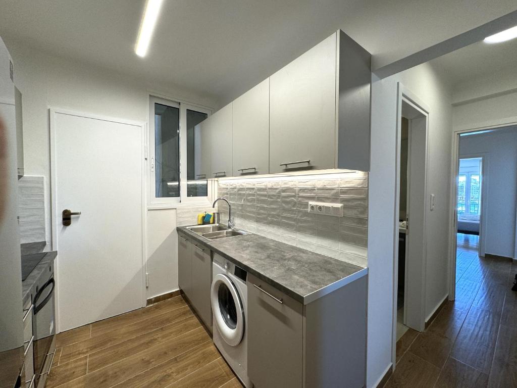 Fotografie z fotogalerie ubytování Piraeus center sea view apartment v destinaci Piraeus