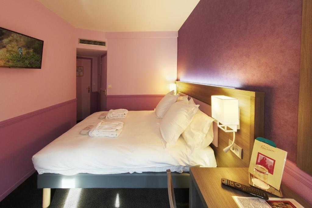 Hôtel Poussin - Resim 21