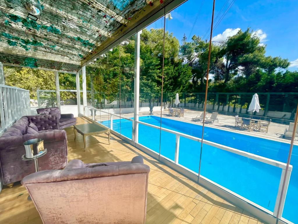 Ranch Ekru - Reina Suite Con Vista De Piscina