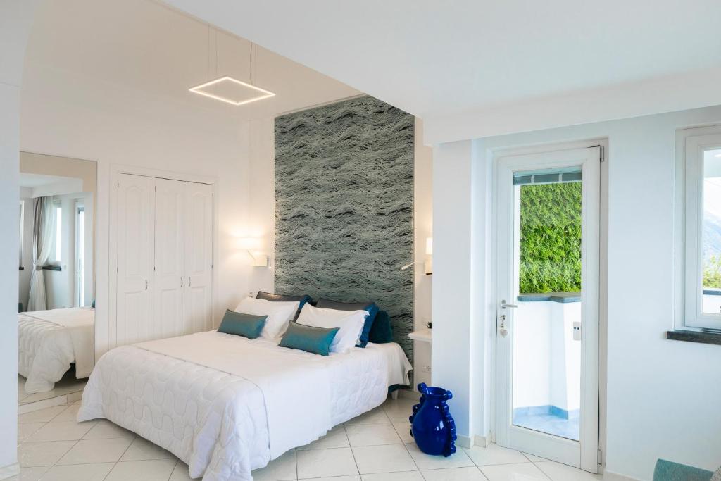 La Divina Amalfi Coast - 3