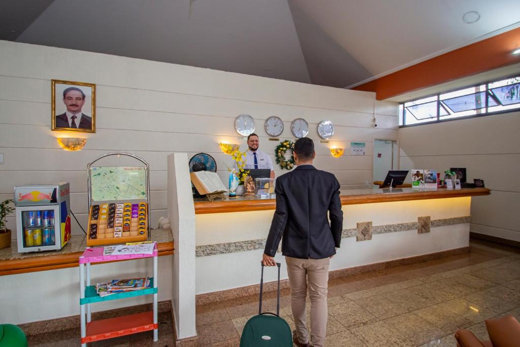 Hóspedes ficando em Hotel Golden Park Ribeirão Preto by Nacional Inn