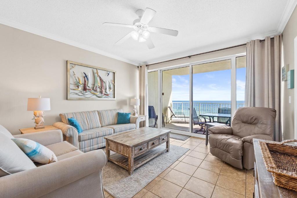 Boardwalk Beach Resort by Panhandle Getaways - 