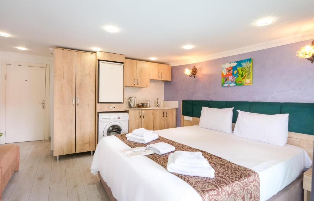 Loren Hotel&Suites - Standard Triple Room